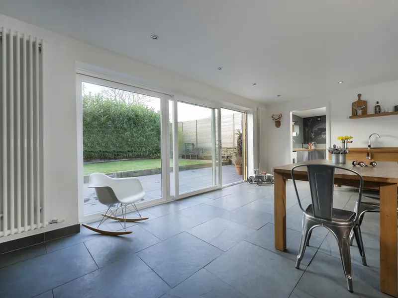 Sliding Windows Hammersmith